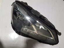 Laden Sie das Bild in den Galerie-Viewer, Frontscheinwerfer Mercedes-Benz W212 A2128204839 LED Rechts Headlight SCH7775955084hs