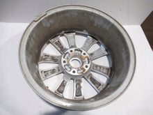 Load image into Gallery viewer, 1x Alufelge 16 Zoll 6.5&quot; 5x114.3 44ET 403005287R Renault Megane 1 Iv Rim Wheel