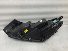 Laden Sie das Bild in den Galerie-Viewer, Frontscheinwerfer Hyundai Tucson 92102-D7700 LED Rechts Scheinwerfer Headlight