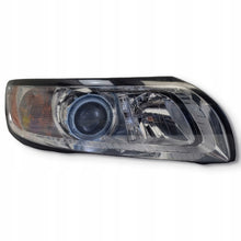 Laden Sie das Bild in den Galerie-Viewer, Frontscheinwerfer Volvo S40 II ACR1111908 31299588 0301237272 Xenon Rechts SCH7216080358bl
