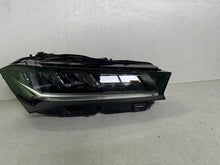 Laden Sie das Bild in den Galerie-Viewer, Frontscheinwerfer Skoda Superb 3P1941016 LED Rechts Scheinwerfer Headlight SCH1707861560ec