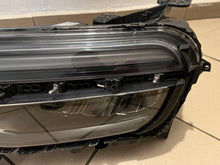 Laden Sie das Bild in den Galerie-Viewer, Frontscheinwerfer Jeep 522187190 Links Scheinwerfer Headlight SCH2924315980mc