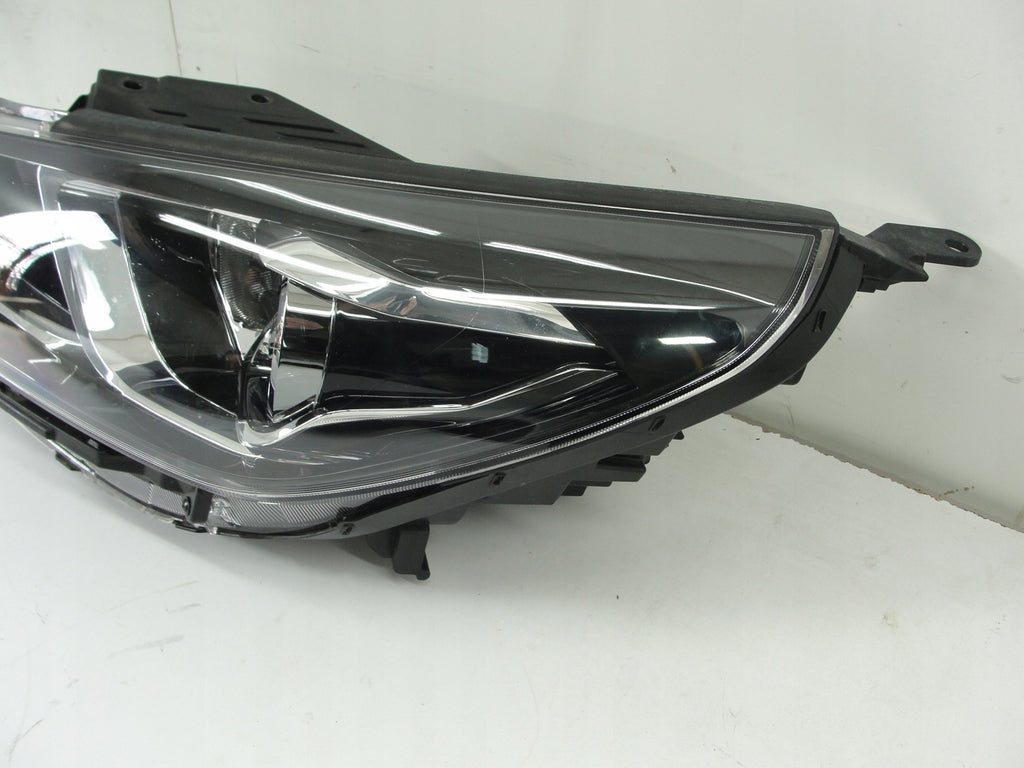 Frontscheinwerfer Hyundai I30 III G4921-64010 Links Scheinwerfer Headlight