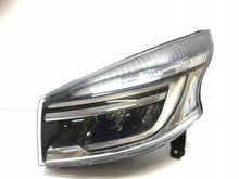 Load image into Gallery viewer, Frontscheinwerfer Renault Trafic III 260608582R Links Scheinwerfer Headlight