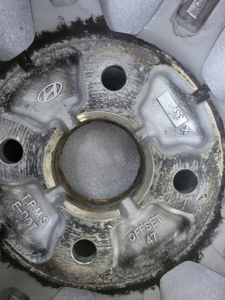 1x Alufelge 14 Zoll 5.5" 4x100 47ET Glanz Grau 52910-B9200 Hyundai I10 Mg FEL7167373441ri