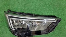 Laden Sie das Bild in den Galerie-Viewer, Frontscheinwerfer Opel Crossland X 13467968 LED Rechts Scheinwerfer Headlight