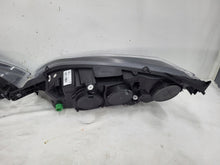 Laden Sie das Bild in den Galerie-Viewer, Frontscheinwerfer Fiat Ducato 48100748 Ein Satz Scheinwerfer Headlight SCH4983203956xh