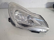 Laden Sie das Bild in den Galerie-Viewer, Frontscheinwerfer Opel Corsa D 13392706 Rechts Scheinwerfer Headlight SCH4868632878tb