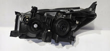 Laden Sie das Bild in den Galerie-Viewer, Frontscheinwerfer Toyota III Rechts Scheinwerfer Headlight SCH3041418491xy