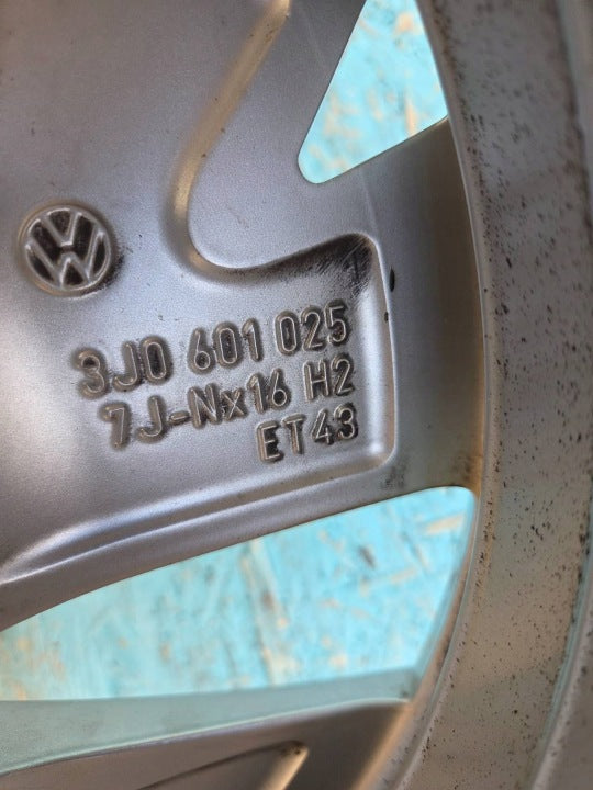 1x Alufelge 16 Zoll 7.0" 5x112 3J0601025 VW Passat Rim Wheel FEL3623953555ra