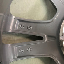 Load image into Gallery viewer, 1x Alufelge 17 Zoll 7.5" 5x108 55ET Glanz Silber EM2C-1007-A1 Ford Rim Wheel FEL9445858209im