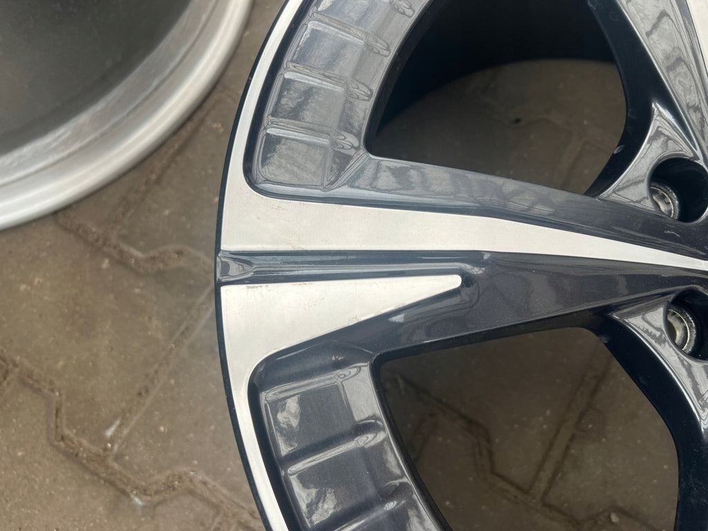 1x Alufelge 19 Zoll 8.0" 5x112 45ET Glanz 575601025AH Mg Ateca Rim Wheel FEL4829349506cy
