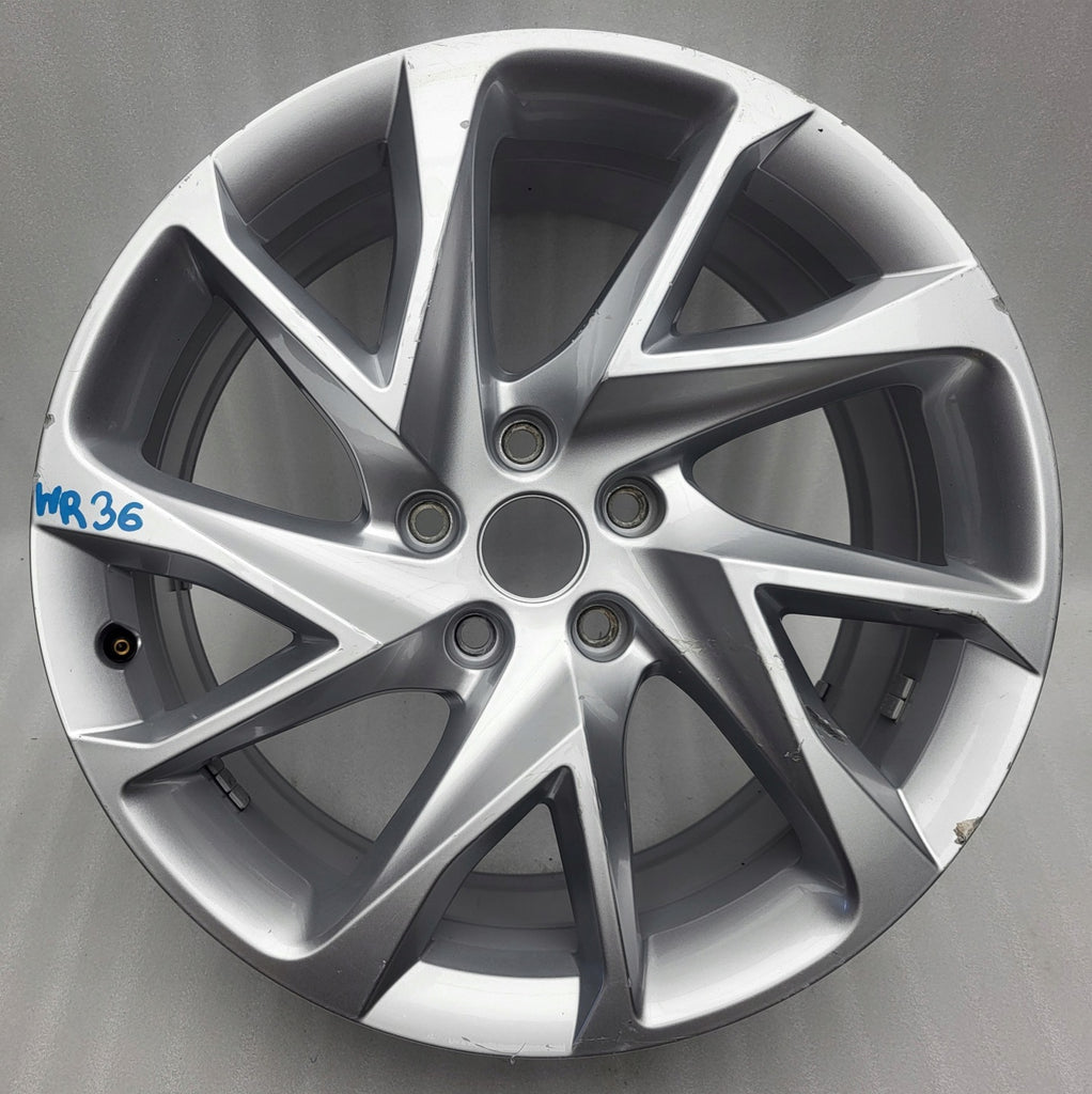 1x Alufelge 18 Zoll 8.0" 5x112 40ET Glanz Silber 5FF601025C Cupra Formentor FEL1422245676rc