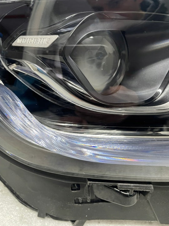 Frontscheinwerfer Mercedes-Benz Glb X247 A2479069001 LED Rechts Headlight SCH8293542077wi