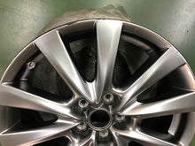 Laden Sie das Bild in den Galerie-Viewer, 1x Alufelge 18 Zoll 7.0" 5x114.3 45ET Glanz Graphit 9965B37080 Mazda Rim Wheel FEL8481476116kq