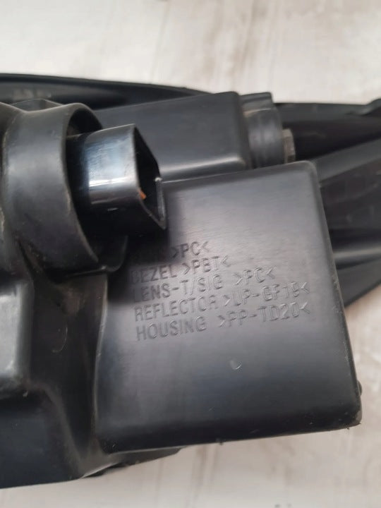Frontscheinwerfer Hyundai I10 921020X0 Rechts Scheinwerfer Headlight SCH1177481318tz