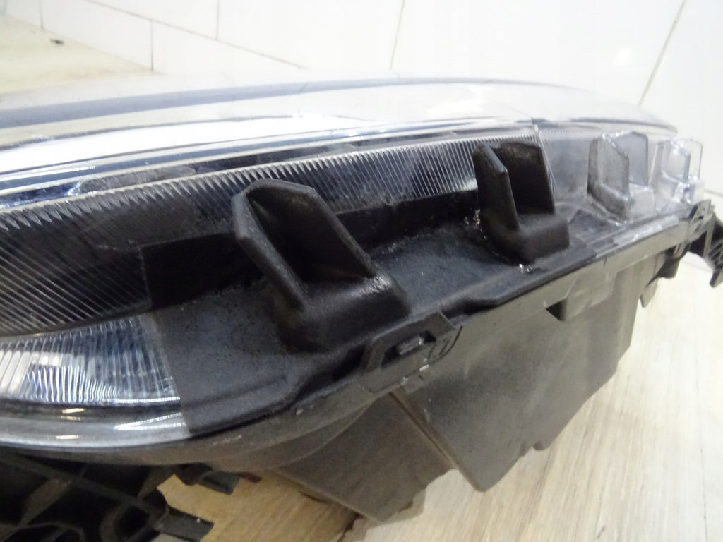 Frontscheinwerfer Dacia Duster 260602465R LED Links Scheinwerfer Headlight