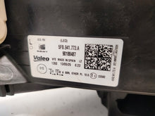 Laden Sie das Bild in den Galerie-Viewer, Frontscheinwerfer Seat Leon 5FB941773A LED Ein Stück (Rechts oder Links)