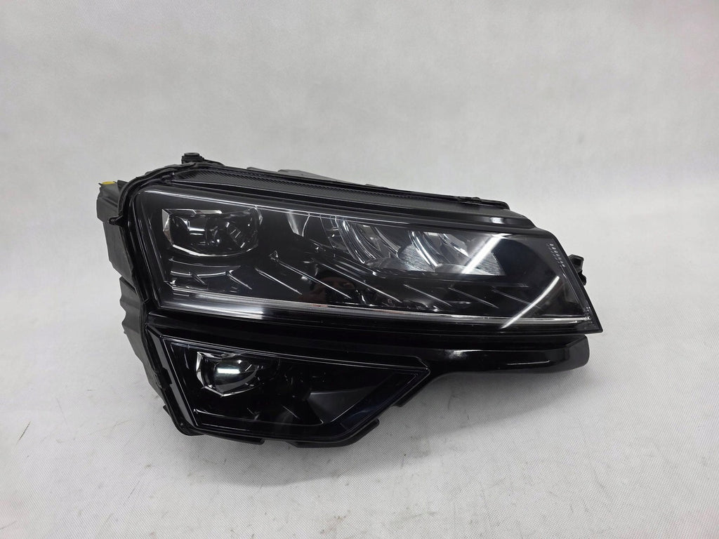 Frontscheinwerfer Skoda Karoq 57B941016D Rechts Scheinwerfer Headlight SCH5428427374ue