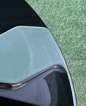 Laden Sie das Bild in den Galerie-Viewer, 1x Alufelge 17 Zoll 7.0&quot; 5x112 45ET Glanz Silber 2GA601025AR Mg T-Roc Rim Wheel