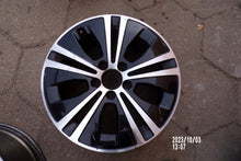 Load image into Gallery viewer, 1x Alufelge 17 Zoll 7.5&quot; 5x112 40ET A2134015100 Mercedes-Benz W213 Rim Wheel