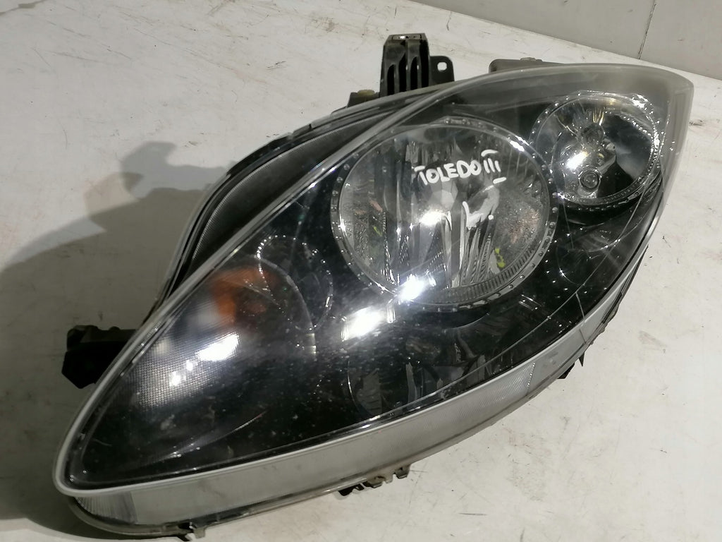 Frontscheinwerfer Seat Toledo III 5P1941029C LED Links Scheinwerfer Headlight