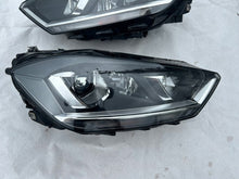 Load image into Gallery viewer, Frontscheinwerfer VW Sportsvan 517941032B 517941031B Ein Satz Headlight SCH8879929046hy