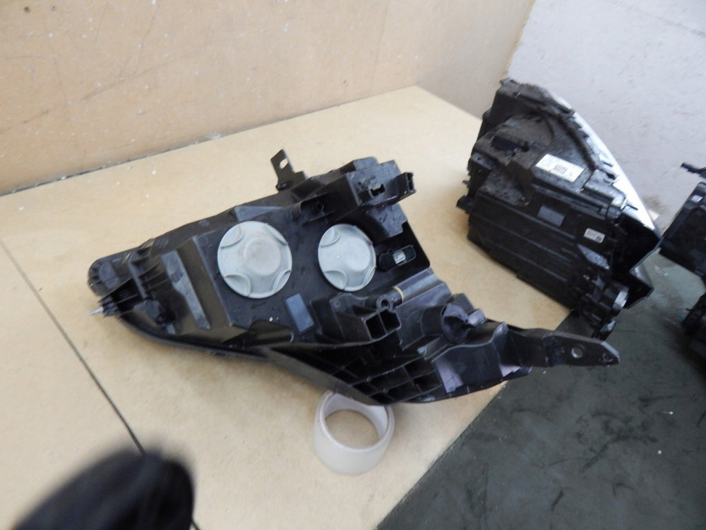 Frontscheinwerfer Ford Courier R2X613W029CE Rechts Scheinwerfer Headlight SCH7815264839om