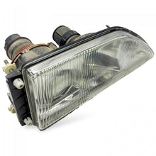 Load image into Gallery viewer, Frontscheinwerfer Mercedes-Benz 0028205161 Rechts Scheinwerfer Headlight SCH3714778040tz