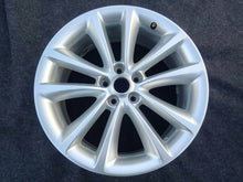 Load image into Gallery viewer, 1x Alufelge 18 Zoll 7.5" 5x105 42ET Glanz Silber 13259250 Opel Astra J Rim Wheel FEL3010891245ou