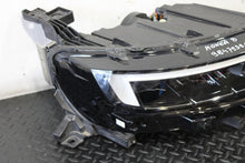 Laden Sie das Bild in den Galerie-Viewer, Frontscheinwerfer Opel Mokka 984793918 9847939680 LED Ein Satz Headlight SCH1225090740uu