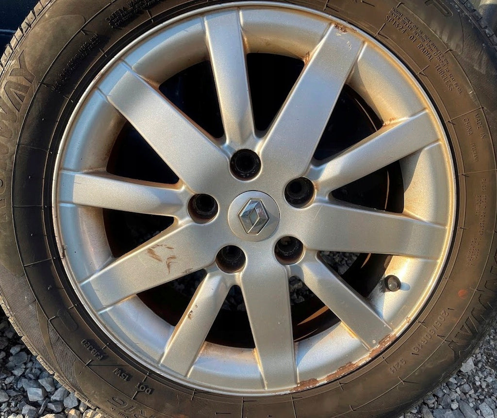 4x Alufelge 16 Zoll 6.5" 5x114.3 47ET 403000068R Renault Megane III Scenic FEL4462567209nb
