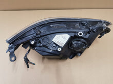 Laden Sie das Bild in den Galerie-Viewer, Frontscheinwerfer BMW 5 E60 7177733-06 Xenon Links Scheinwerfer Headlight SCH8143592986nb
