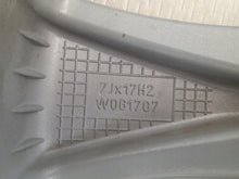 Laden Sie das Bild in den Galerie-Viewer, 1x Alufelge 17 Zoll 7.0" 4x108 25ET Glanz Silber Citroën Rim Wheel FEL8684721153pr