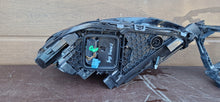 Laden Sie das Bild in den Galerie-Viewer, Frontscheinwerfer Mercedes-Benz Cla A1749064202 Rechts Scheinwerfer Headlight SCH1426622869vv