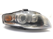 Laden Sie das Bild in den Galerie-Viewer, Frontscheinwerfer Audi A4 B7 Ein Stück (Rechts oder Links) Headlight