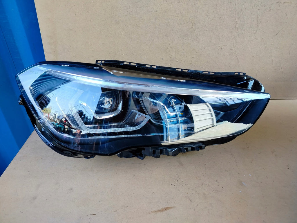 Frontscheinwerfer BMW X1 F48 7472250 5A01171 Full LED Rechts oder Links SCH5153240426ud