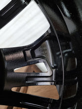 Laden Sie das Bild in den Galerie-Viewer, 1x Alufelge 19 Zoll 8.0" 5x114.3 55ET 403009HF9D Nissan Altima Elgrand Rim Wheel FEL1096556066fz
