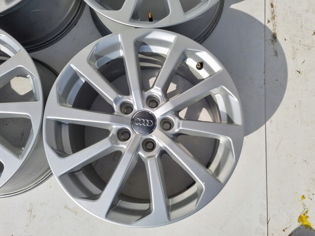 4x Alufelge 17 Zoll 7.5" 5x112 51ET Silber 8V0601025DM Audi A3 Rim Wheel FEL3482554278ym