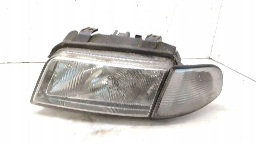 Frontscheinwerfer Audi A4 1307022194 Links Scheinwerfer Headlight SCH8207950704ab