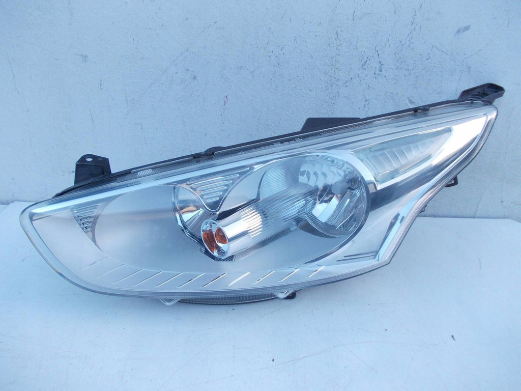 Frontscheinwerfer Ford B-Max 04615099900010 28022015 Ein Satz Headlight SCH2412312377nx