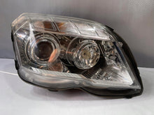 Load image into Gallery viewer, Frontscheinwerfer Mercedes-Benz W204 A2048207559 Bi-Xenon Rechts Headlight