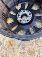 Laden Sie das Bild in den Galerie-Viewer, 1x Alufelge 17 Zoll 7.0" 5x114.3 Zum Streichen 52910-G4700 Hyundai I30 Rim Wheel FEL6736642263kf