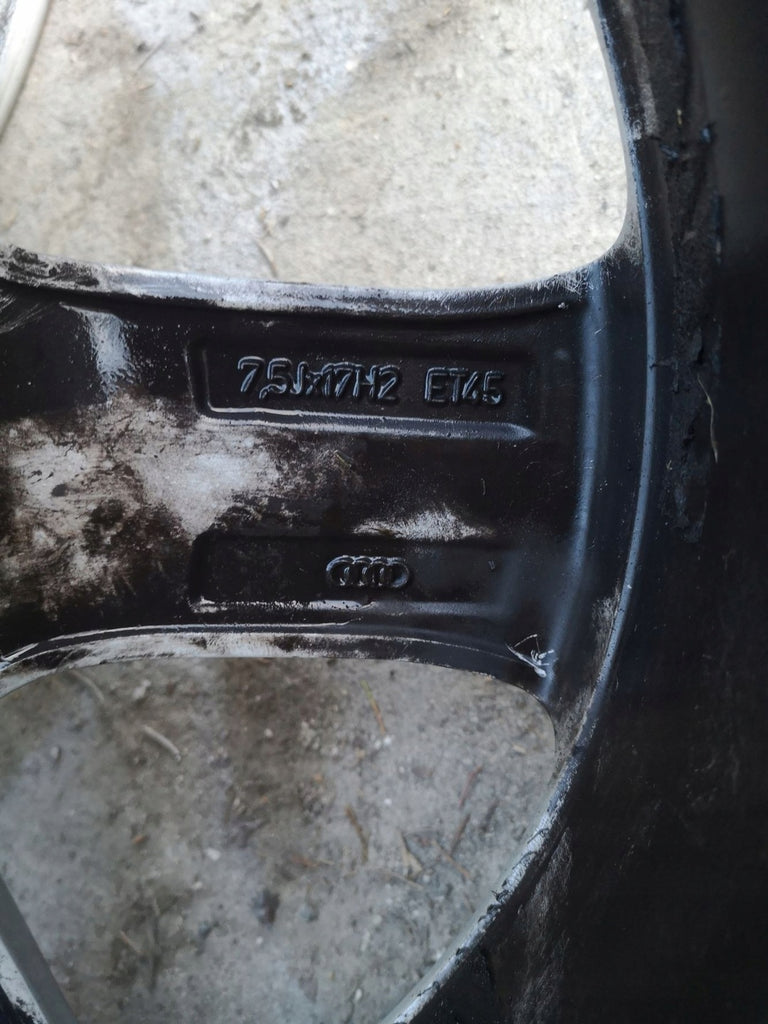 1x Alufelge 17 Zoll 7.5" 5x112 45ET Silber 8K0601025 Audi A4 B8 Rim Wheel