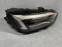 Laden Sie das Bild in den Galerie-Viewer, Frontscheinwerfer Audi A5 8W6941012 LED Rechts Scheinwerfer Headlight