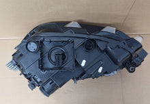 Load image into Gallery viewer, Frontscheinwerfer VW Golf VII Sportsvan 517941036 Full LED Rechts Headlight