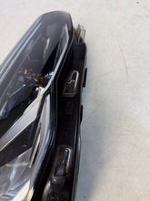 Laden Sie das Bild in den Galerie-Viewer, Frontscheinwerfer VW Golf VIII 5H1941006B LED Rechts Scheinwerfer Headlight SCH6725156795vn