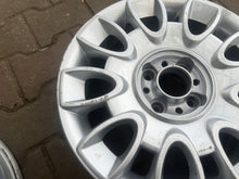 Laden Sie das Bild in den Galerie-Viewer, 1x Alufelge 15 Zoll 6.0&quot; 4x98 35ET Glanz Silber 50901666 Fiat 500 Rim Wheel