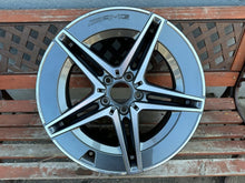 Laden Sie das Bild in den Galerie-Viewer, 1x Alufelge 18 Zoll 9.0" 5x112 58ET A2064016600 Mercedes-Benz W206 Rim Wheel FEL2135523986lq
