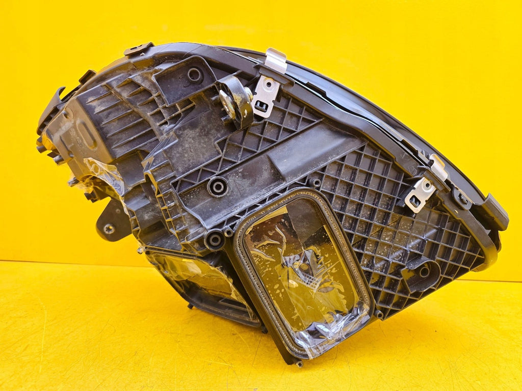 Frontscheinwerfer Mercedes-Benz W205 A2059061606 LED Rechts Headlight SCH9294849762xu